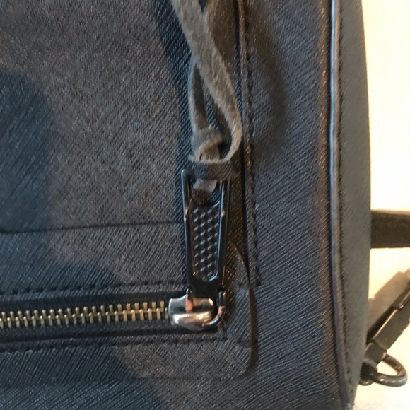 ✨SALE✨ Rebecca Minkoff Avery Crossbody - Picture 6 of 7